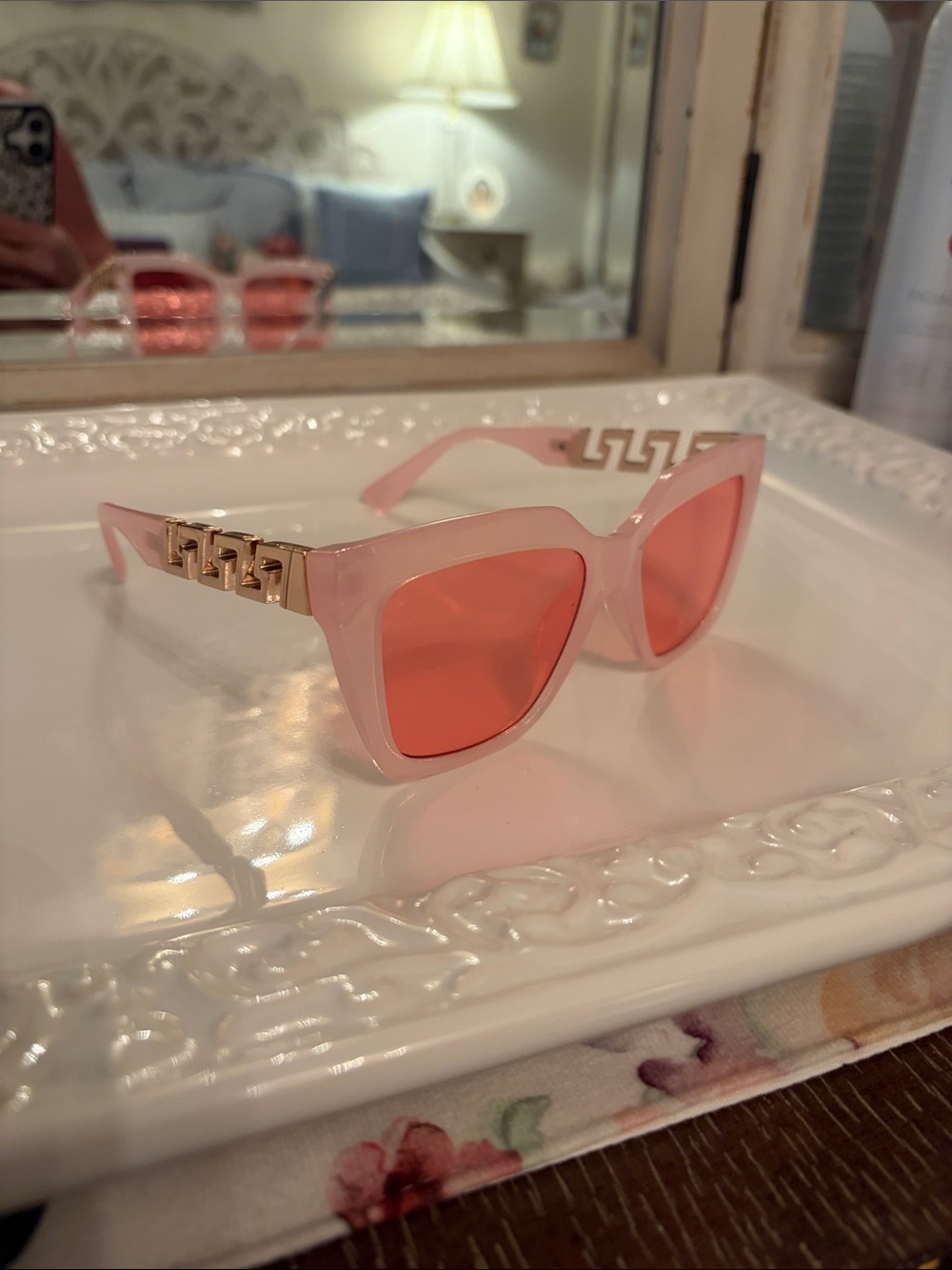 Stylish Pink large Sunglasses with Gold Accent